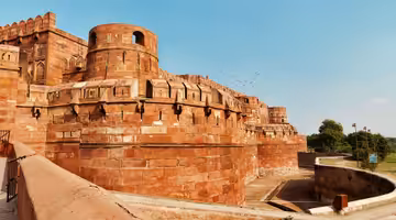 Letenky Agra