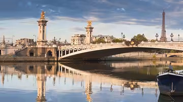 Letenky Paris